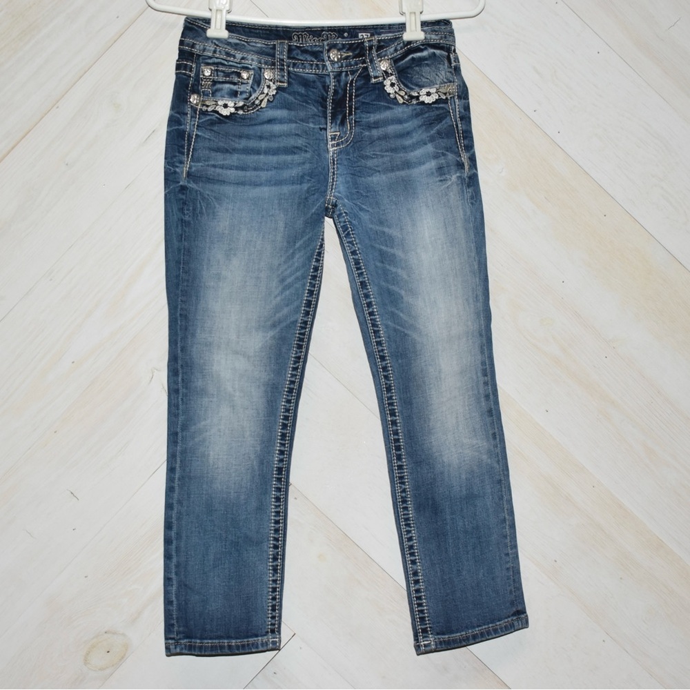 Miss Me Women's Blue Jean Capris Size 27